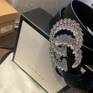 Gucci belt size 90